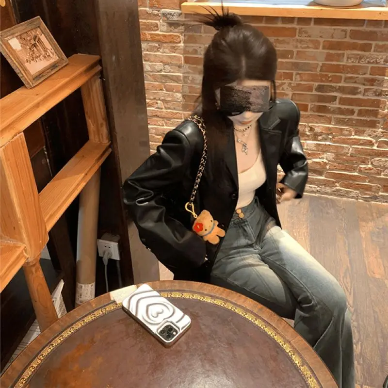 

Женские джинсовые куртки для женщин. Женские тонкие молнии с текстурированными пуговицами. Универсальные базовые нишевые розовые маленькие функциональные джентльмены.