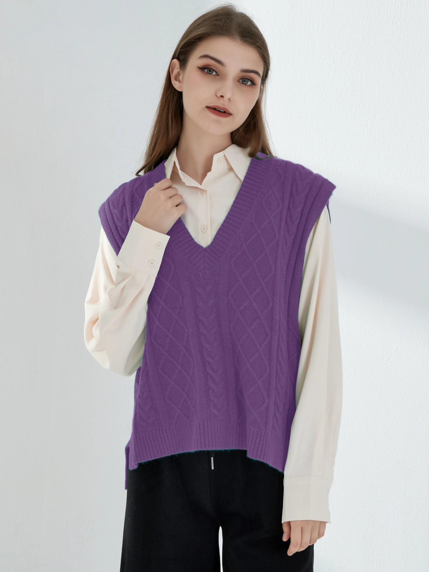 ZHISILAO V-Neck Knitted Sweater Vest Women Vintage Sleeveless Oversized PulloverWaistcoat Sweaters Female Solid Sweater 2021