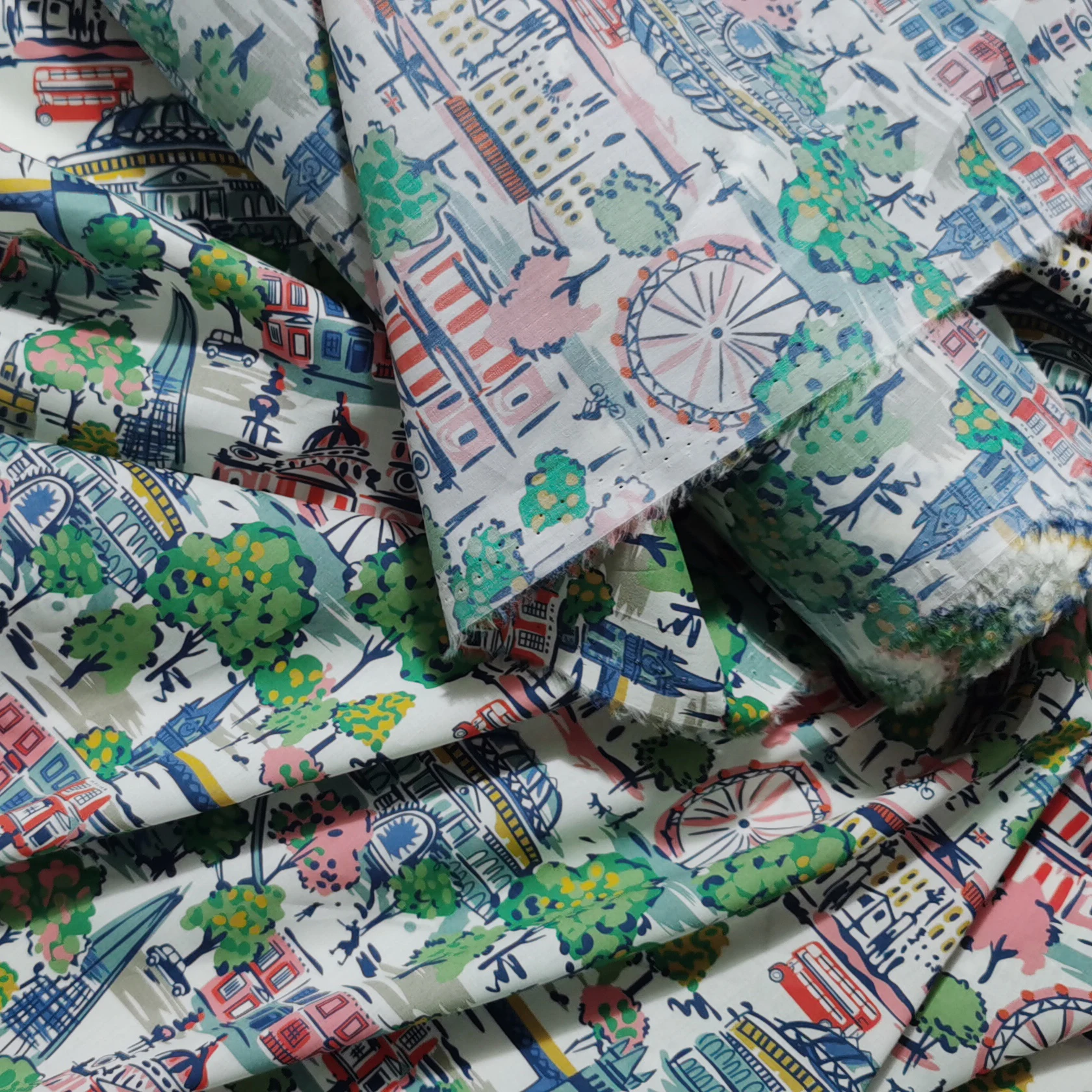 

Lightweight Printed Cotton Fabric，Summer Wear Garment Quilting Handmade Sewing Combed Cotton Cloth Per Meter