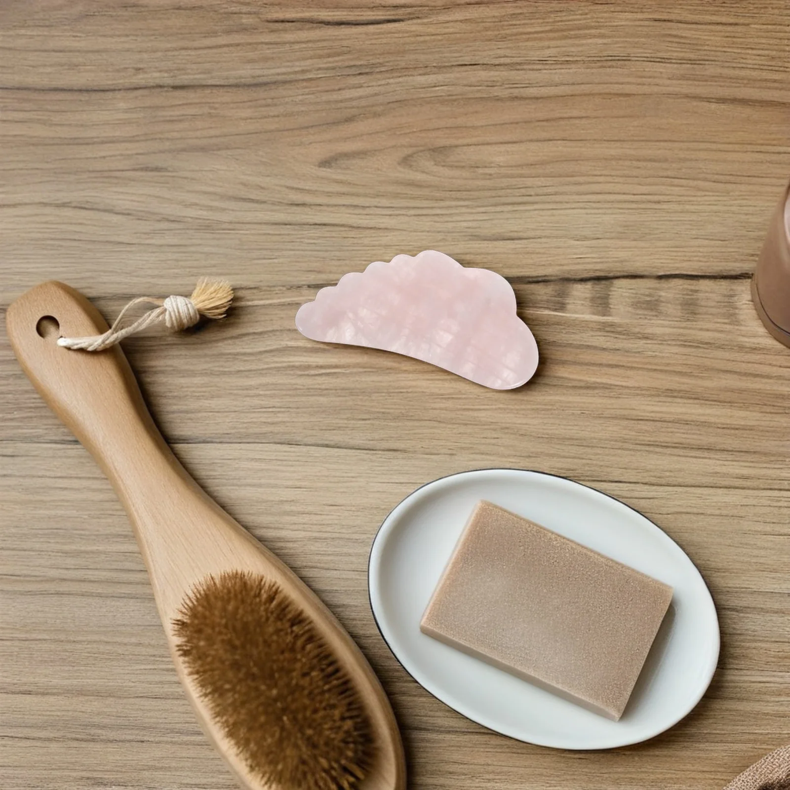 لوحة كشط كريستال وردي للوجه والرقبة والكتف وتدليك العين على شكل جناح أداة علاج للعناية بالجمال