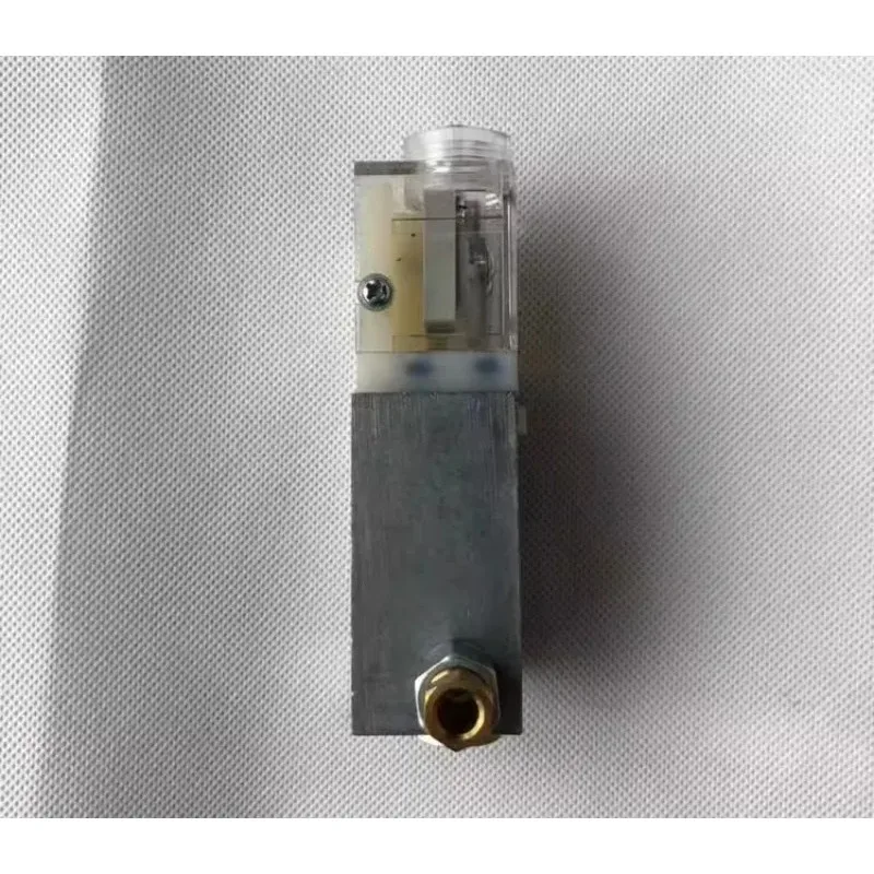 Haitian injection molding machine accessories grease lubrication pressure relay EY30-2 special lubrication switch