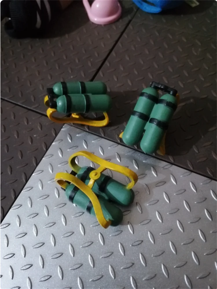 

1/18 Soldier Doll Accessories Oxygen Cylinder Backpack Model Toy For 3.75'' Action Figure Body In Stock