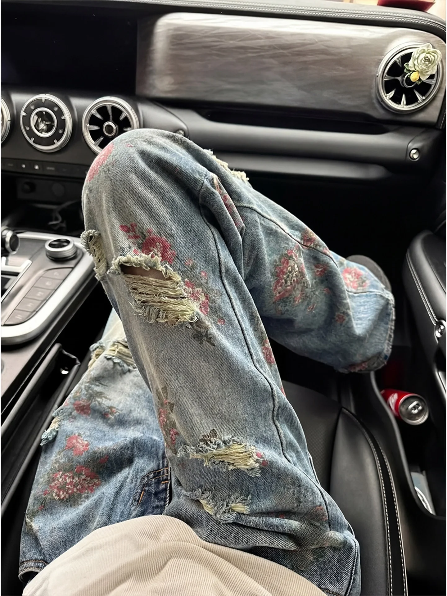 Rose Print Men's Jeans High Street Style Distressed Knife  Loose Fit Straight Leg Cotton Polyester Blend Casual Wear
