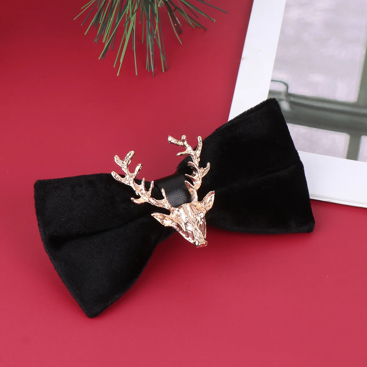 

Male Pleuche Bow Tie Black Christmas Elk Pattern Fashion Necktie for Weddings Parties Celebrations Male Bow Tie