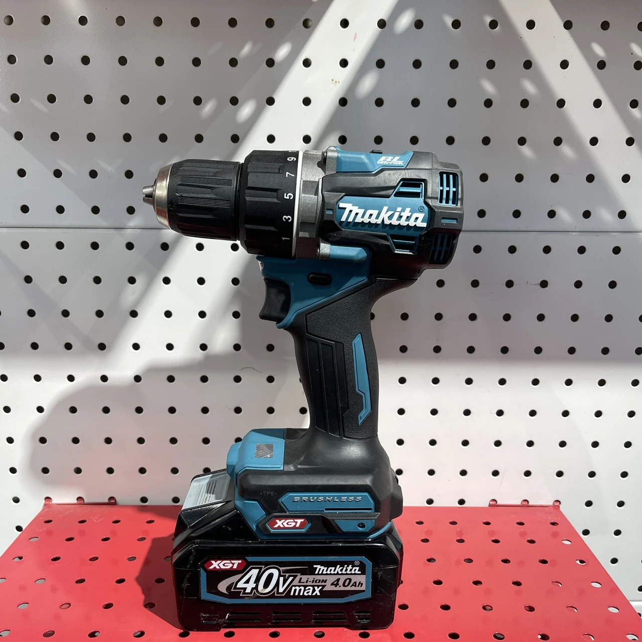 Makita DF002G Brushless Charging Drill 40V Lithium Battery Electric Drill