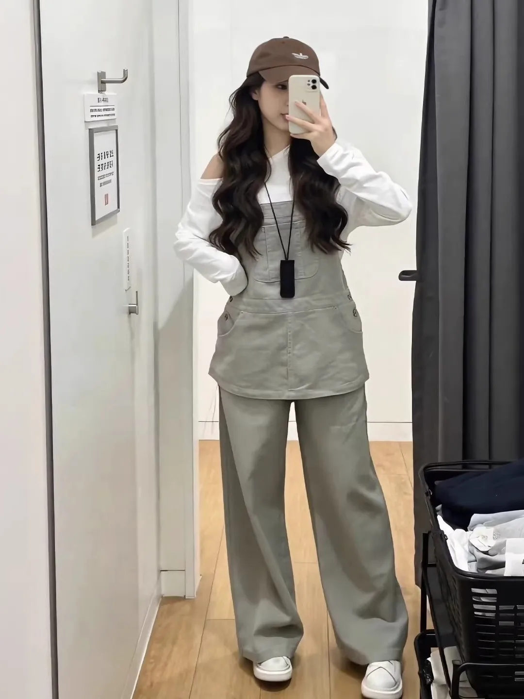 

Spring Casual plus Size Women's T-Shirt Shoulder Baring Top with High Waist Wide Leg Pants Two Piece Set Fashion Ensemble
