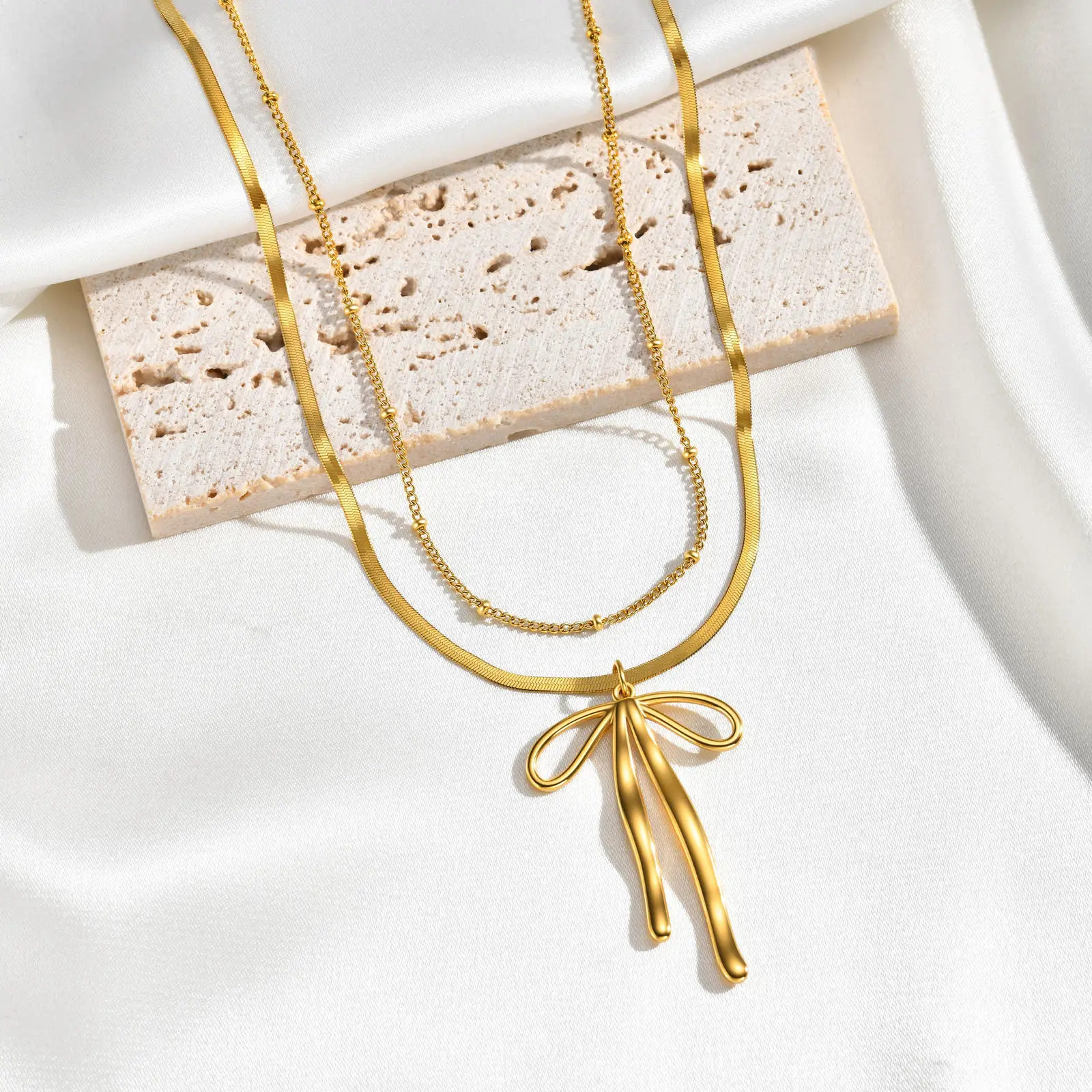 Vnox 2-teiliges Edelstahl-Halsketten-Set mit goldfarbenem Schmetterlingsanhänger, verstellbare Länge der Kette, Abstandsperlen, eleganter Alltagsschmuck – Detail 13