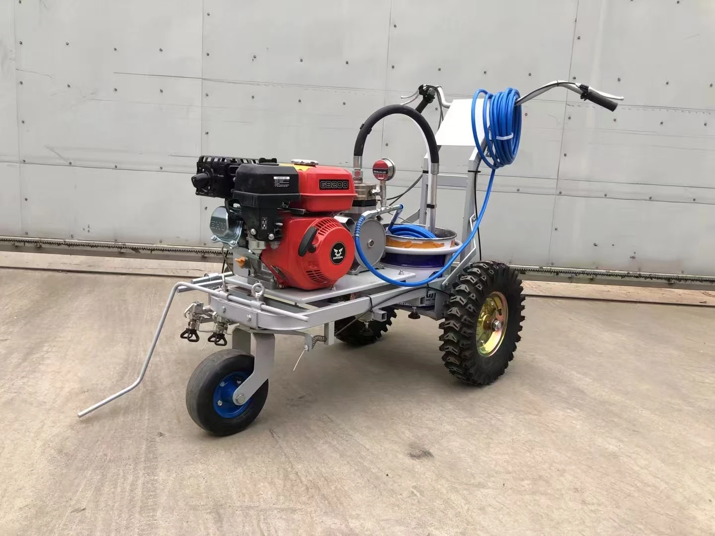 Macchina per marcatura a getto freddo spinta a mano