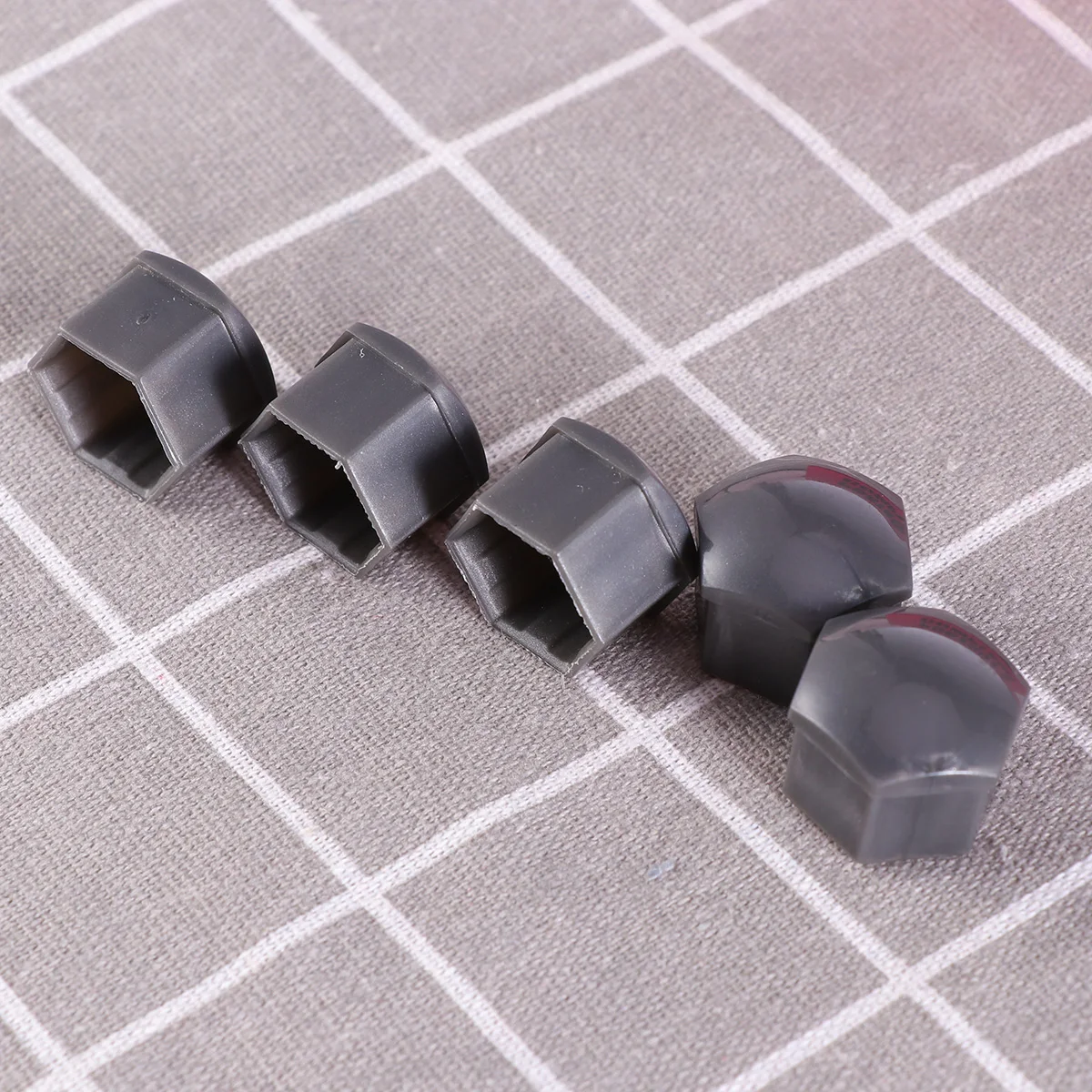 

21 Pcs Wheel Hub Decorative Cap Car Protection Bolts Cover Tire Lug Nut Covers Nuts