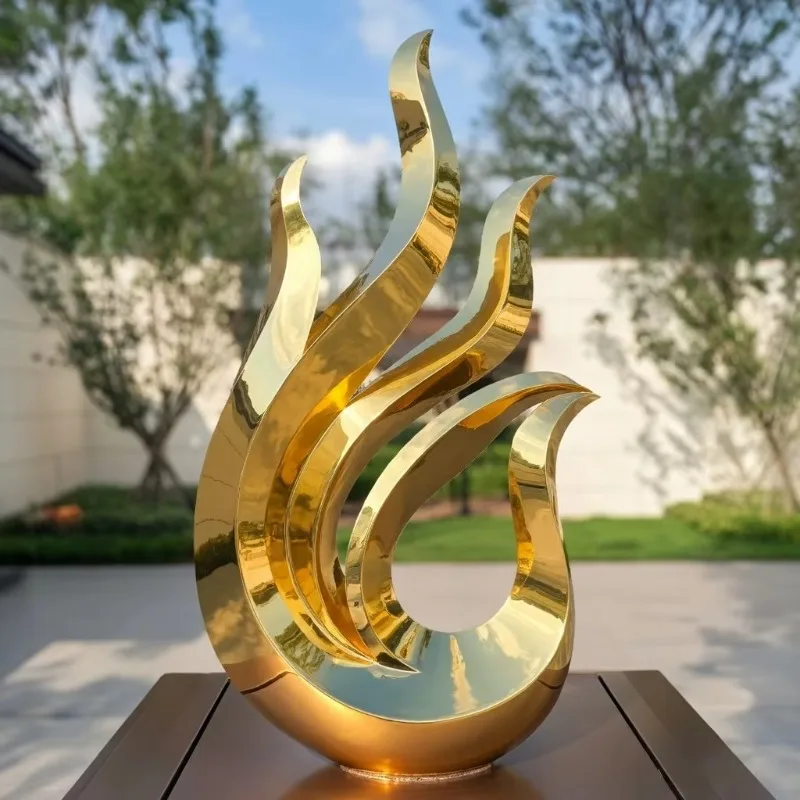 Multi Flap Curved Mirror Polished Metal Flame Form Sculpture Rounded Solid Base Villa Garden Outdoor Large Landscape Ornament