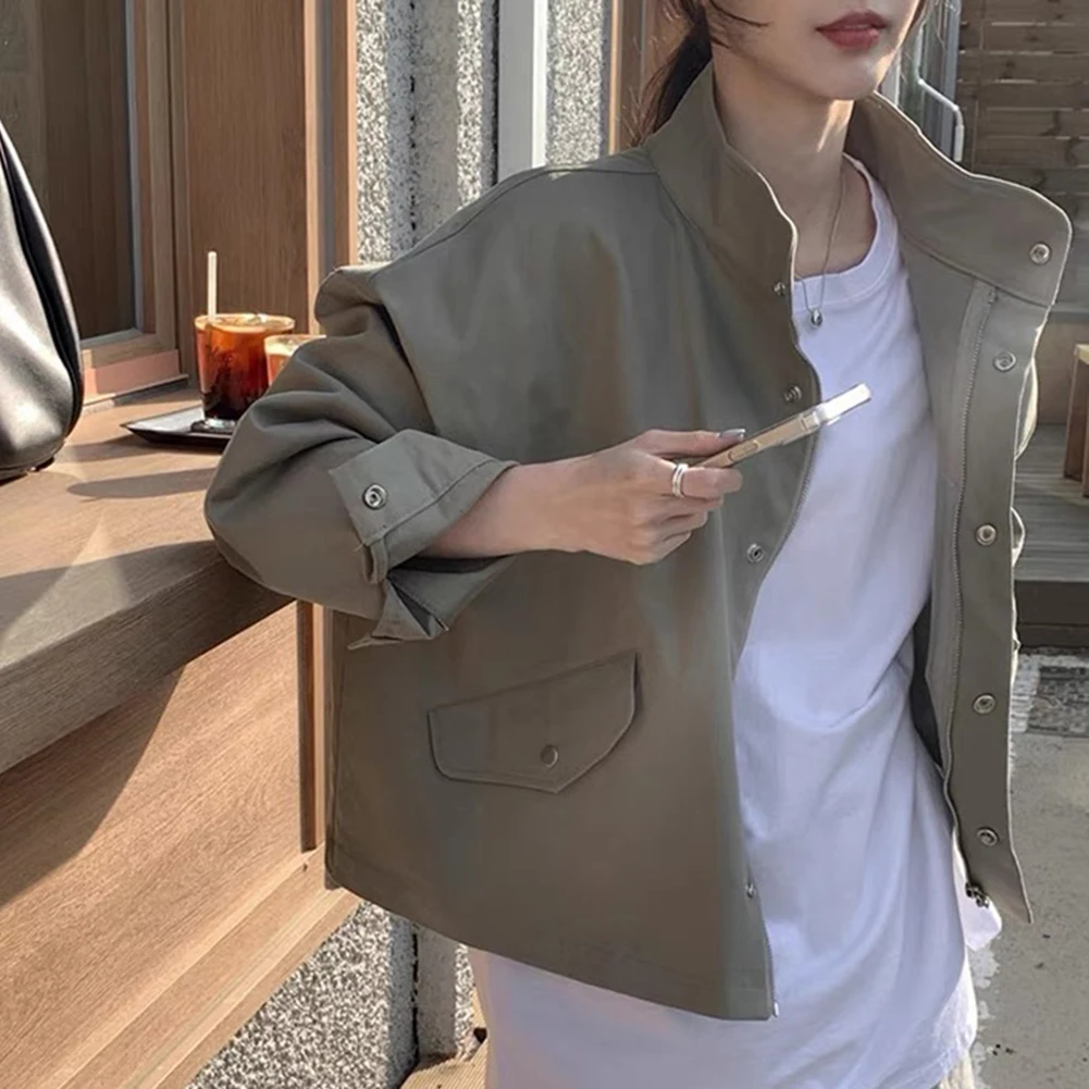 

Повседневный пиджак с отложным воротником, длинными рукавами, свободного кроя, в классическом стиле, для осени и зимы, абсолютно новый, в идеальном состоянии.