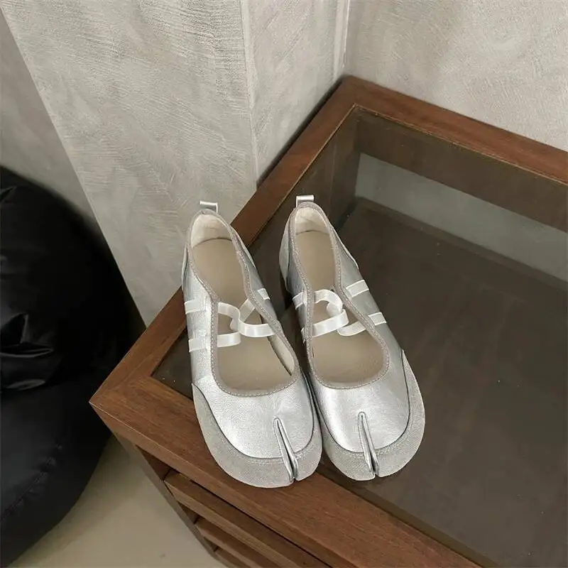 silver-tabi-sneakers-shoes-split-toe-ballerina-ballet-flats-women