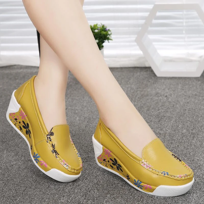 Women's shoes summer shake out Single women shoes The nurse's shoes white and platform woman's shoeses Breathable hollow