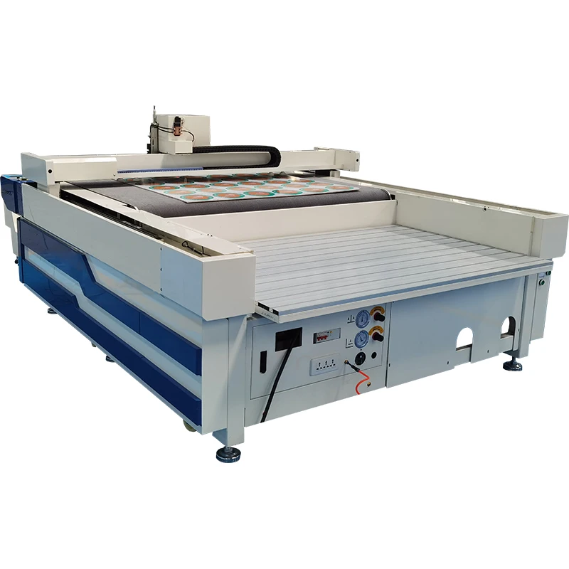 Fast and Precise CNC Oscillating Knife Cutting Machine with Auto Feeding Platform Cloth Leather Industry Decoration AKZ1610