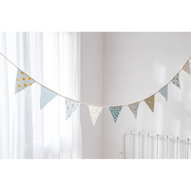 Floral Triangle Cotton Original Color Flag Children\'s Room Decoration Hanging Flag String Flag Birthday Party Lacquer Scene