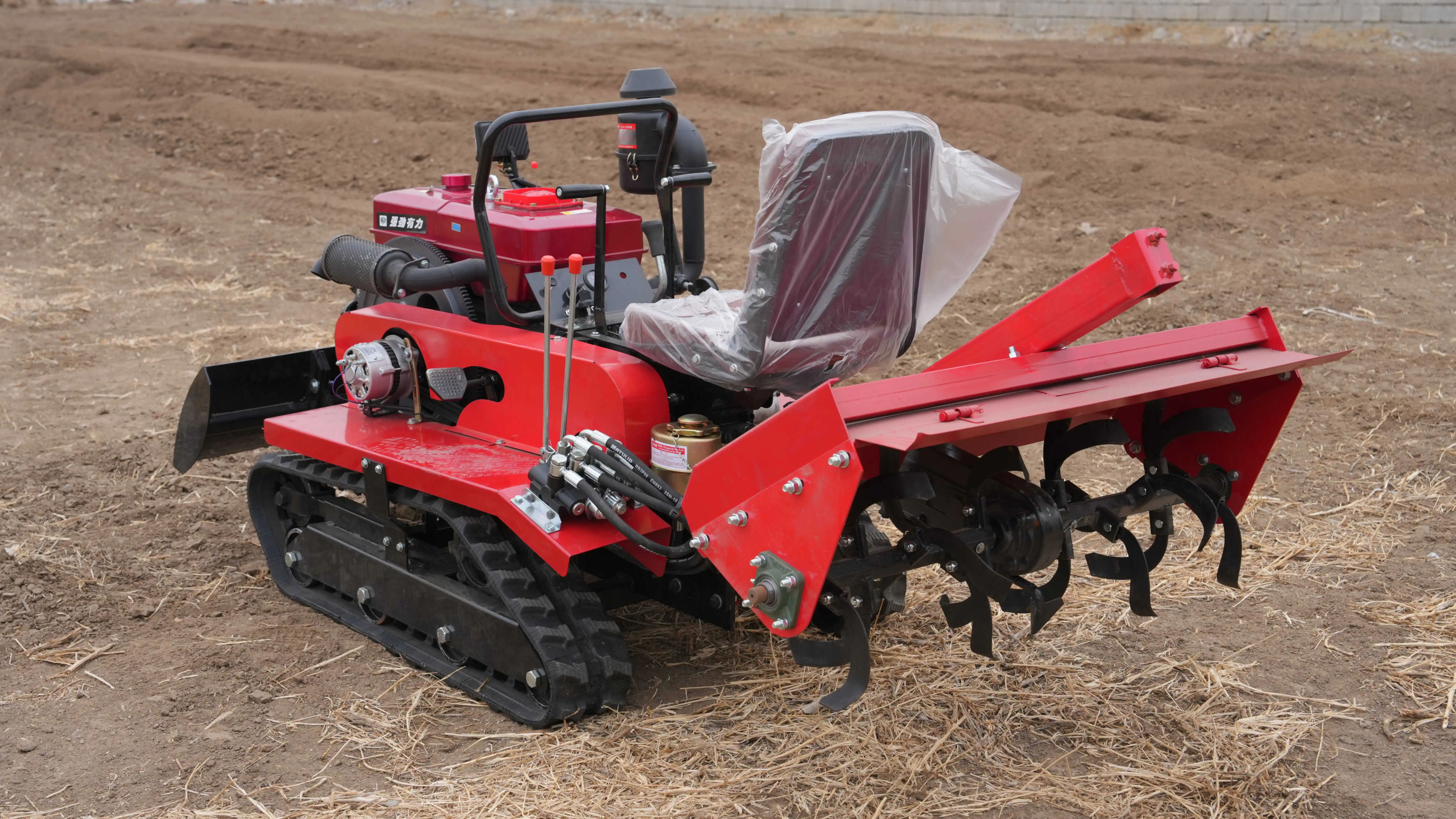 Coltivatore rotativo agricolo da 80 cavalli Nuovo trattore cingolato per terreni arabi Componente motore centrale a lunga durata