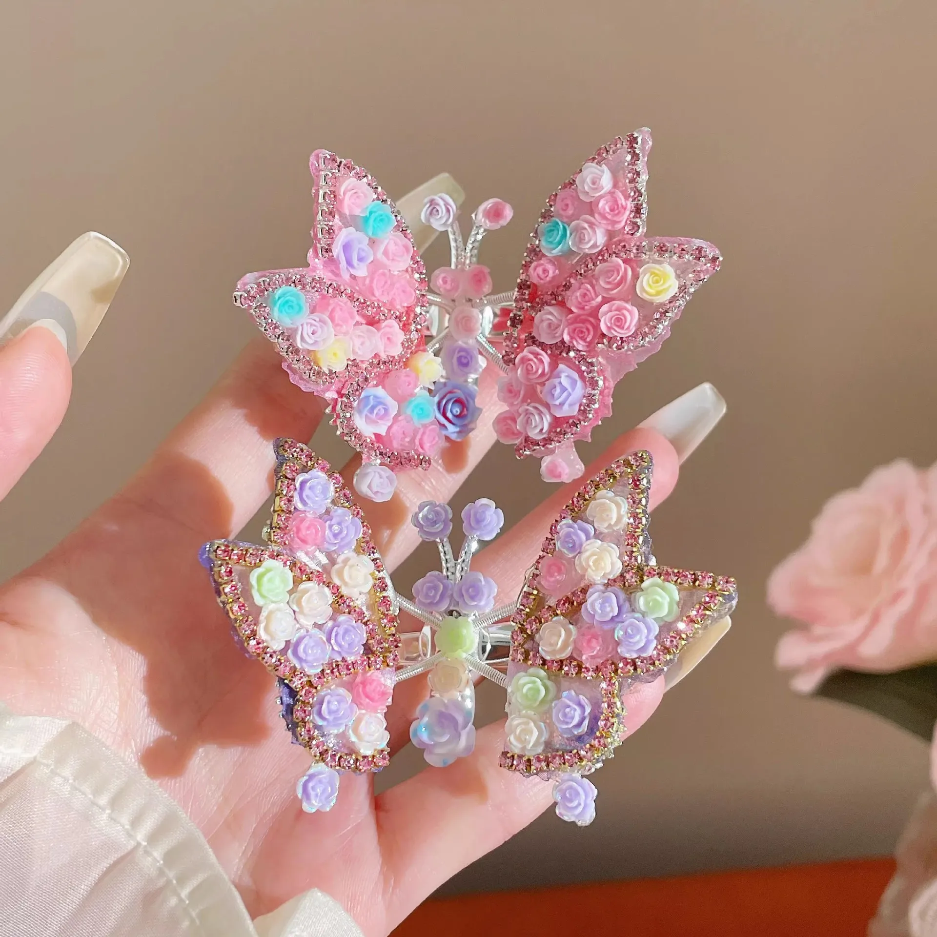 

Rhinestone Butterfly Hair Clip Women Three-dimensional Exquisite Side Bangs Clip Children Hair Accessories