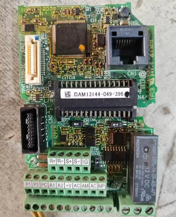 

YPHT31500-1C ETC740012, 7.5KW terminal board, one set of V1000 inverter motherboard