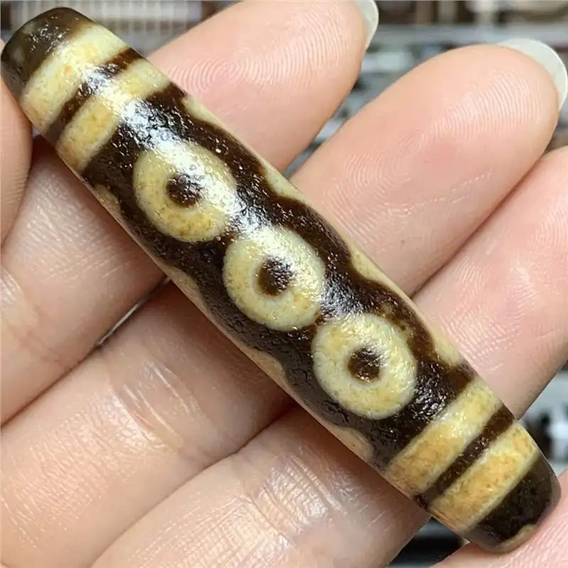 Thing, One Picture, Natural Agate, Real Product, Old Materials, White Pulp, Yellow Teeth, Five Eyes, Dzi Pendant