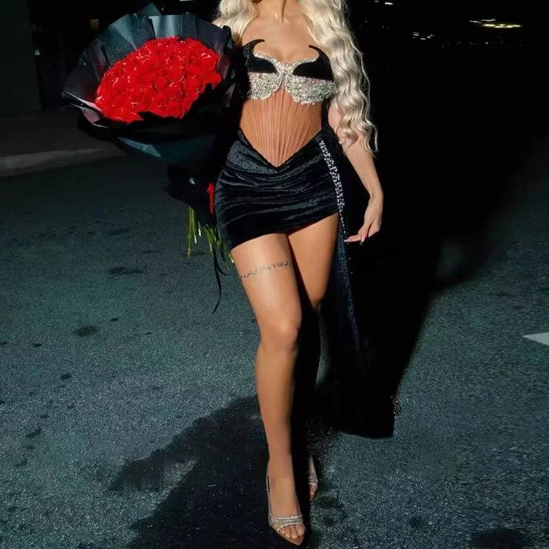 Magnifique robe de soirée en velours avec accents de strass, Corset transparent, longue drapée sur le côté, robe de bal, robe de Cocktail Sexy, robe de soirée