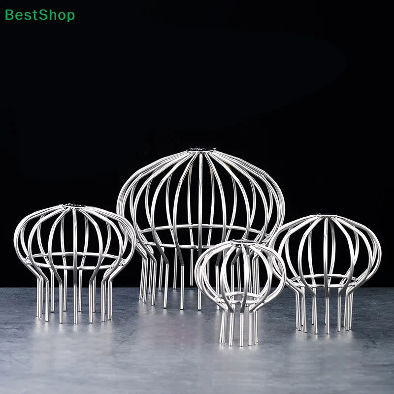 

Защитный сетчатый фильтр для садовых водостоков из нержавеющей стали 304, предотвращающий попадание листьев, семян и мусора.