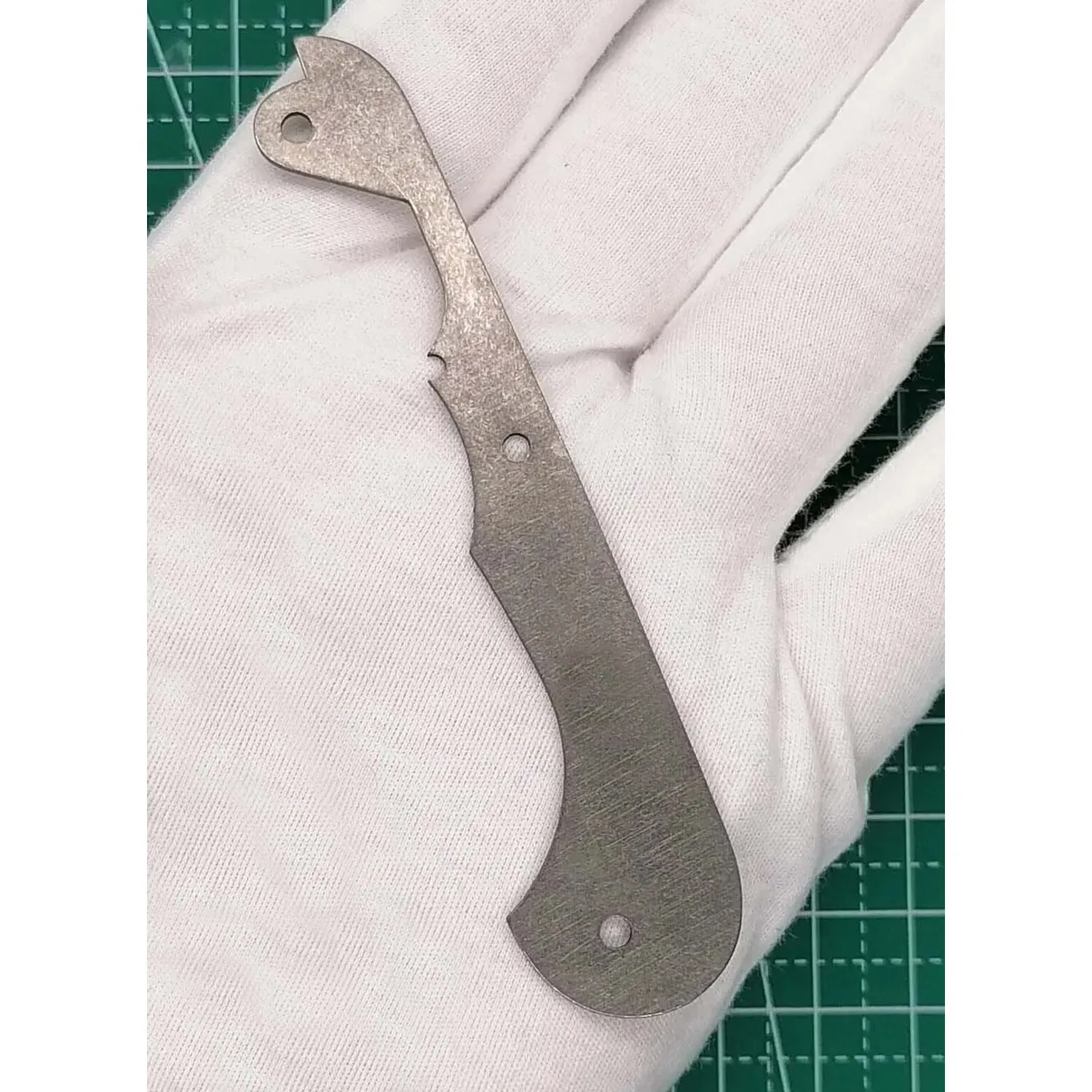 

1 шт. вкладыши TC4 из титанового сплава на заказ для швейцарского армейского ножа Victorinox диаметром 91 мм