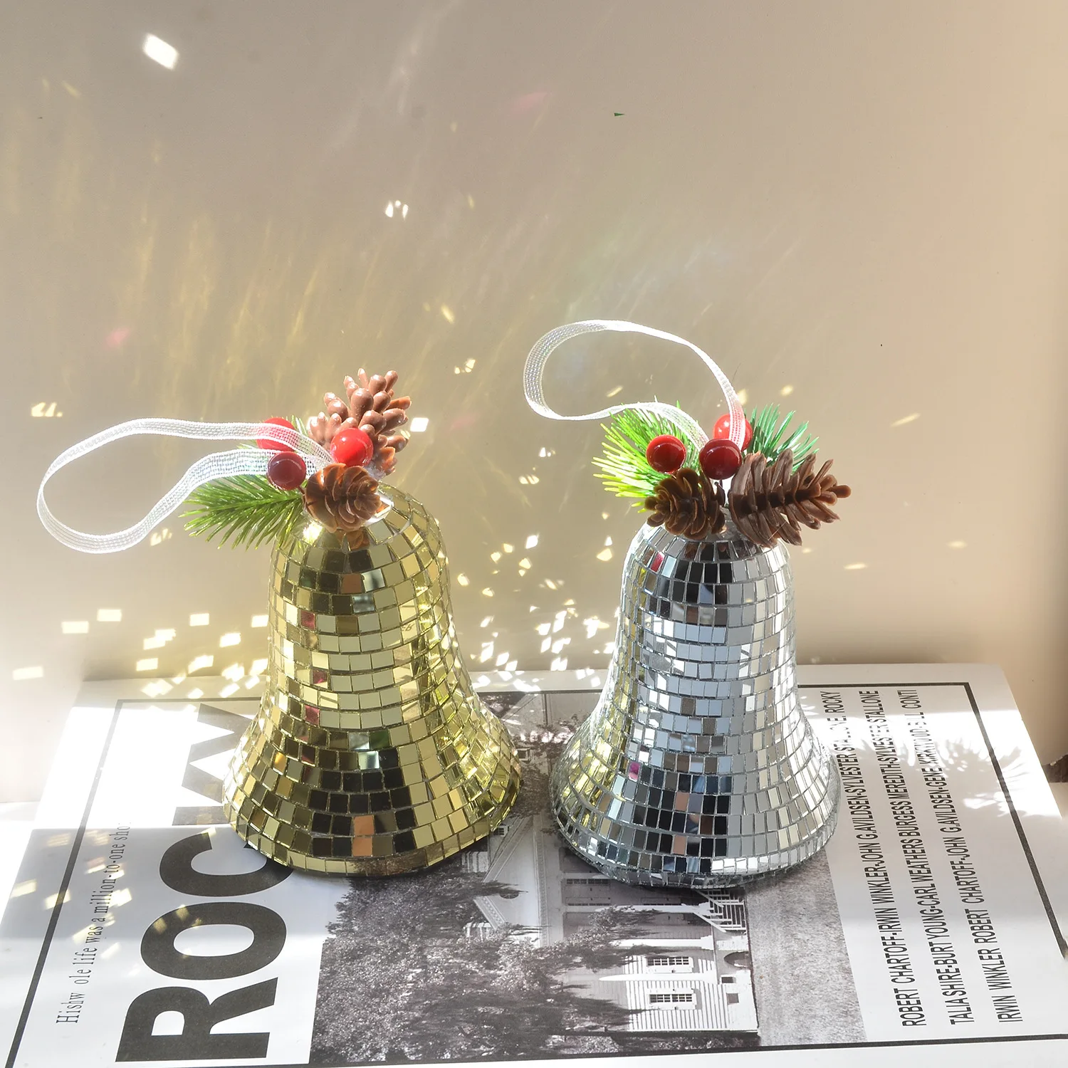 

Retro Bell Pendant Mirror Glass Ornament Cute Fashionable Christmas Tree Decoration