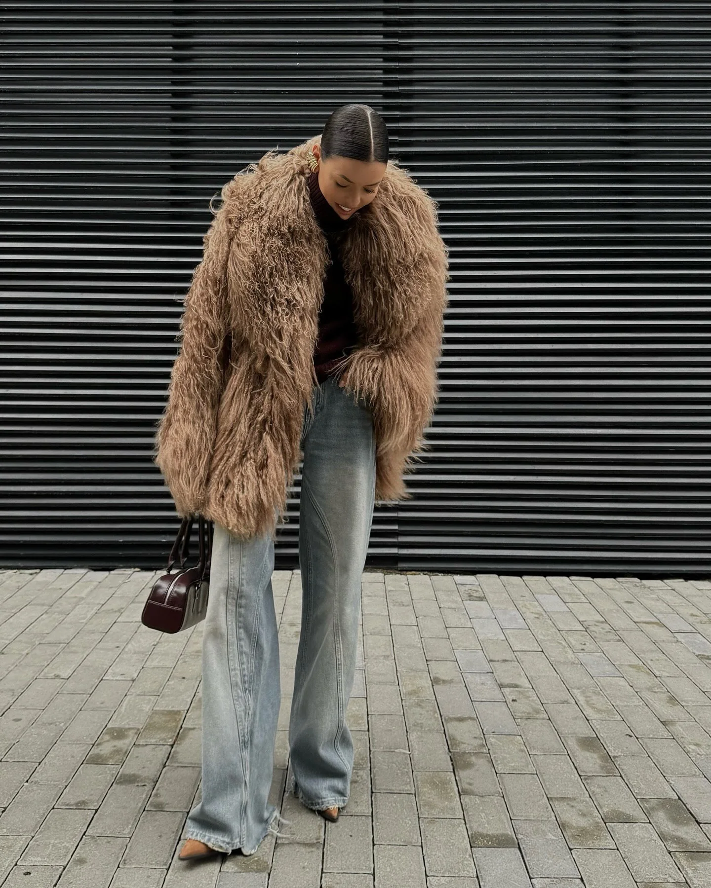 Women Winter Faux Fur Coat Long Shaggy Fuzzy Jacket Camel Brown Oversized 2026 New Luxury Warm Trendy Streetwear Outwear