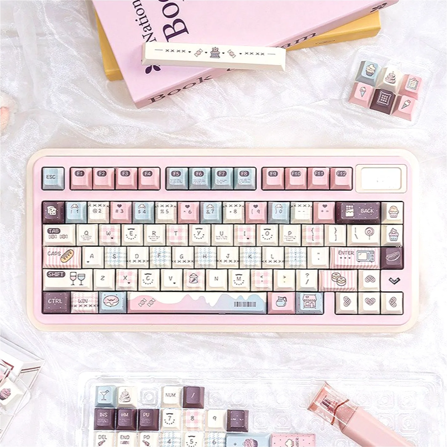 

Pink Girl Cute Simple Checkered Cherry Keychain Kit PBT 129 Keycap Suitable for 60/64/84/98/108 Mechanical Keyboard