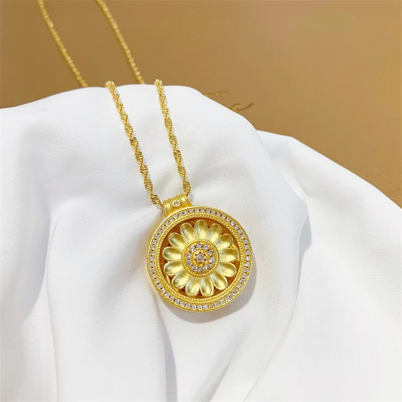 

Women's 24K Gold AU999 Rotating Sunflower Compass Pendant | Ancient-chiseled with botanical patterns, elegant for casual wear