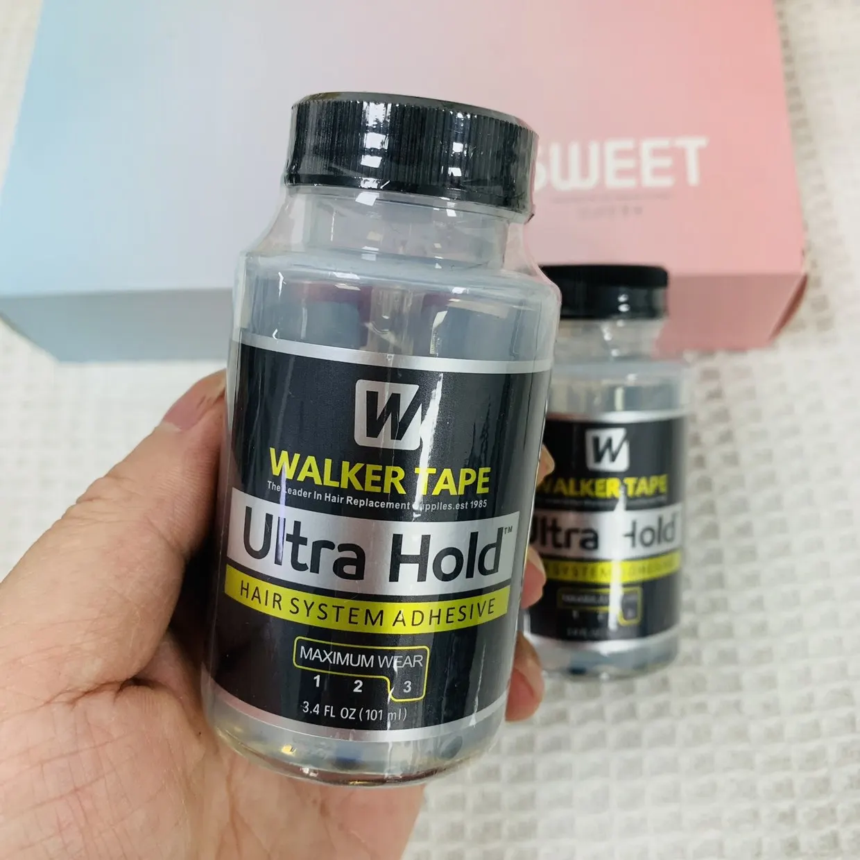 Hurtownie 5 sztuk taśma Walker Ultra Hold klej do koronek 3.4oz/101ml wodoodporny klej do włosów z koronką Walker do koronkowej peruki/peruki/zapięcia