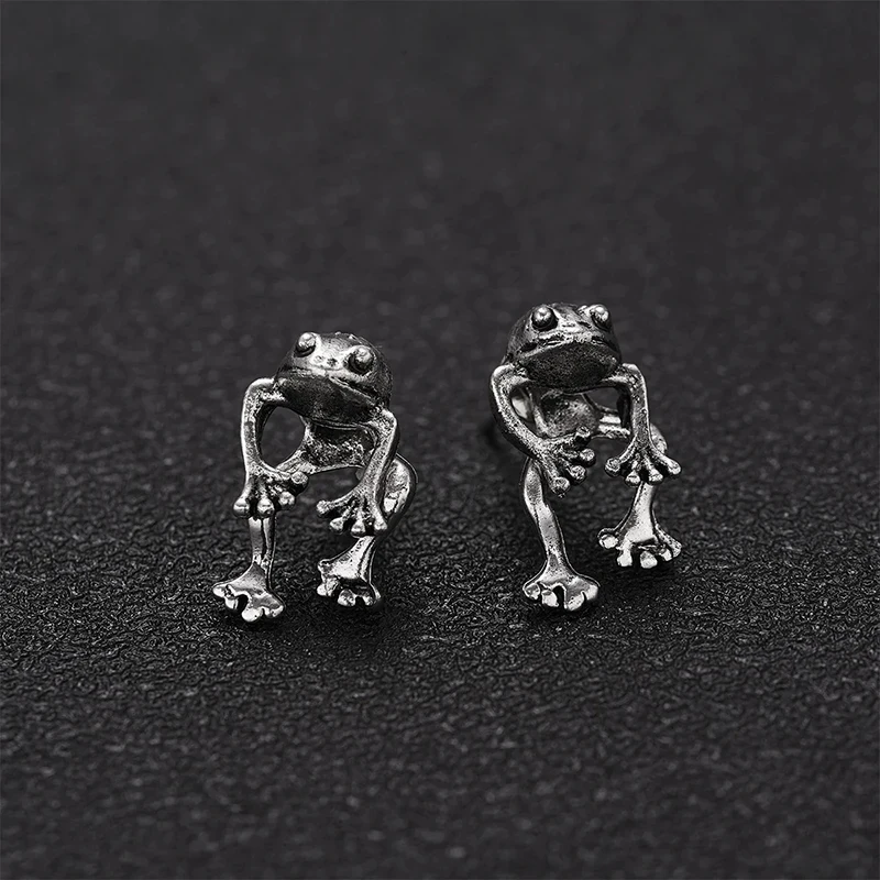 Punk Retro Silver Color Cute Frog Earrings for Women Gothic Fun Animal Piercing Earrings for Girls Party Fashion Jewelry Gifts