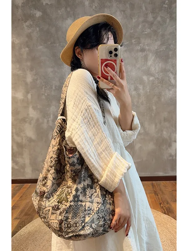 

French Fashion Original Linen Cartoon Pattern Printed Design Simple And Versatile Large Capacity Shoulder Bags For Women Trendy