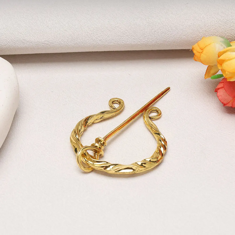 Scandinavian Viking Brooch Pin Retro Celtic Metal Cloak Buckle Antique Scarf Fastener Jewelry For Medieval Costume Accessory