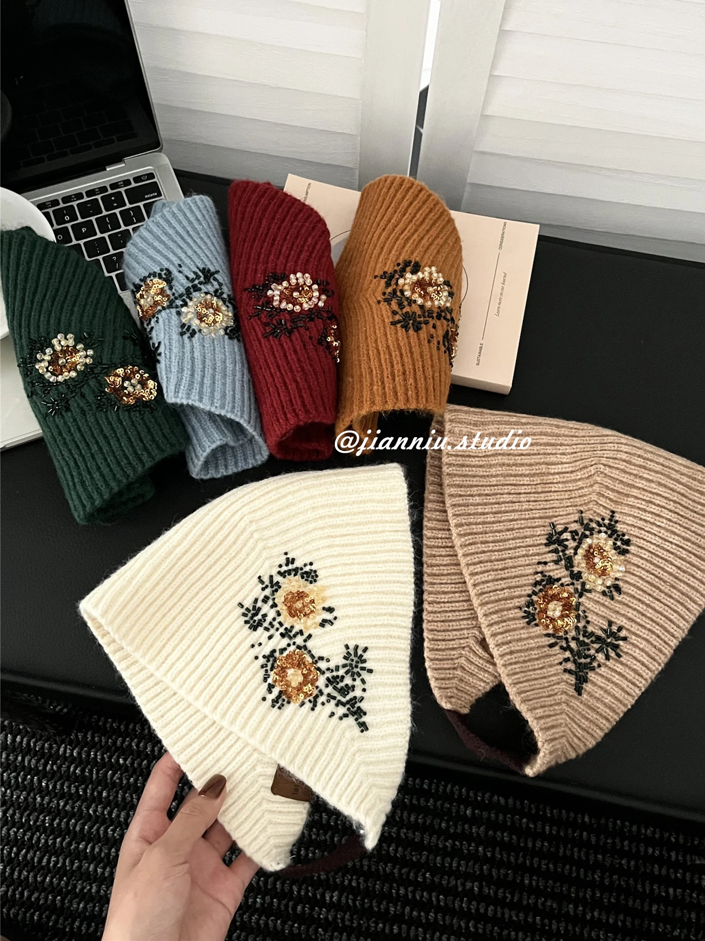 retro-floral-embroidery-knitted-ear-muffs-women's-fashionable-autumn-winter-warm-ear-covers-stylish-versatile-ladies'-ear-pads
