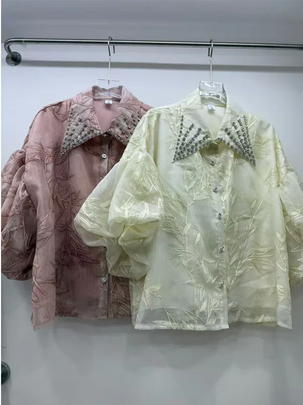 

Fashionable Short Sleeve Embroidered Blouse Diamond Studded Sharp Collar Sweet Bubble Sleeve Shirt Korean Style Office Wear