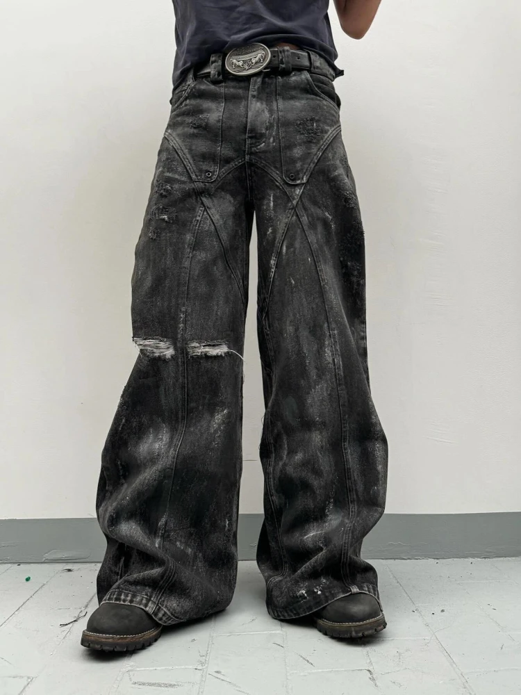 Jeans Masculinos Pretos dos com Pintura, Corte Solto e Perna Reta, Moda Jovem com Corte 3D, Resistentes à Sujeira e g...