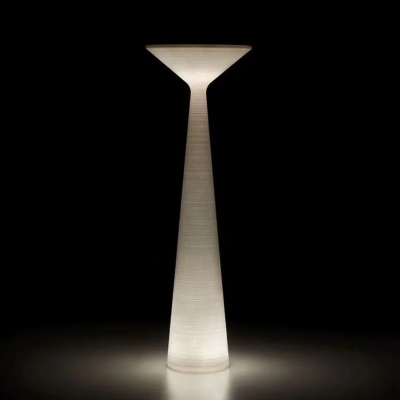 Lumind Outdoor Rotational Molding Floor Lamp Mushroom Decoration Arrangement Lighting  Lamp Patio Light Garden Lawn