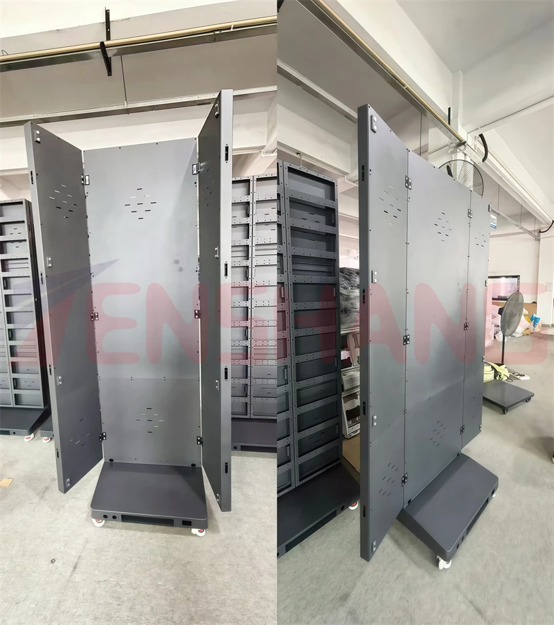 شاشة ثلاثية قابلة للطي داخلية GOB P2.5 ملصق شاشة LED 1280*1920 مللي متر #4