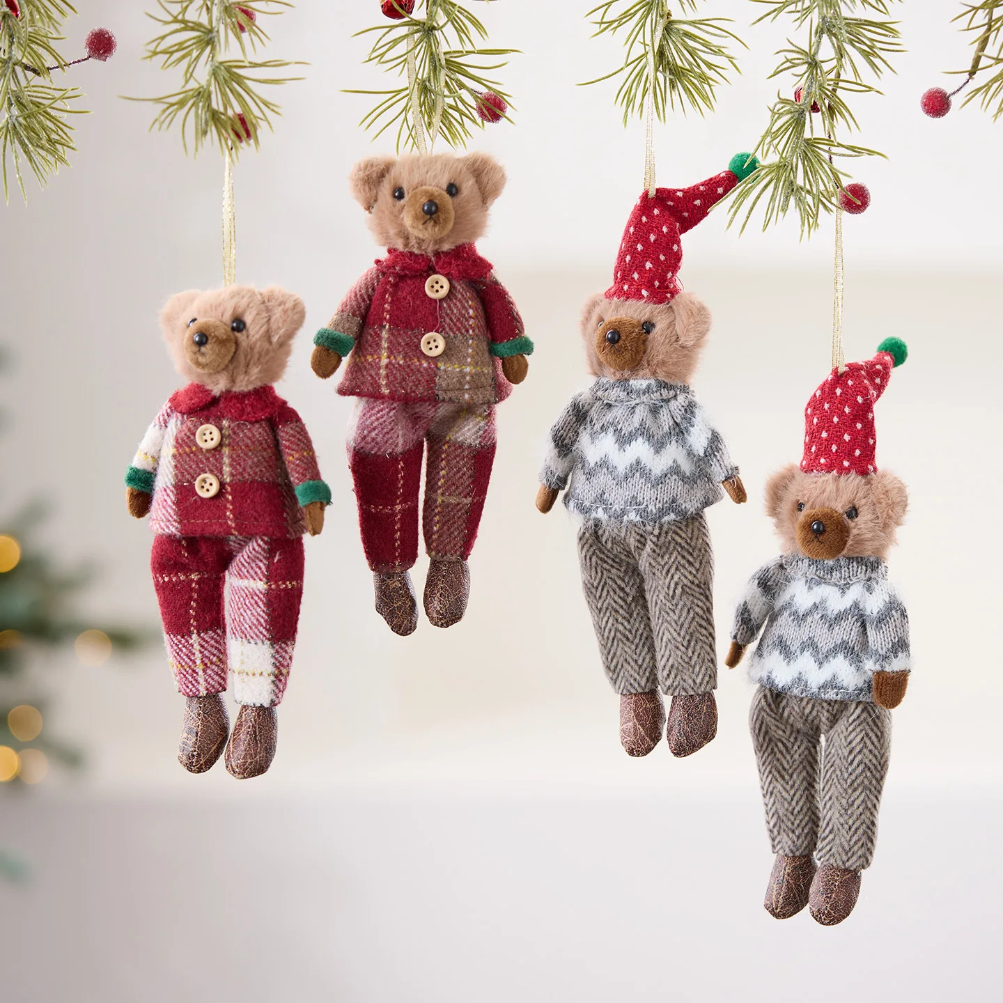 1PC Red Plaid Bear Pendant Bag Hanging Christmas Atmosphere Scene Dress Up Props Plush Bear Holiday Gift