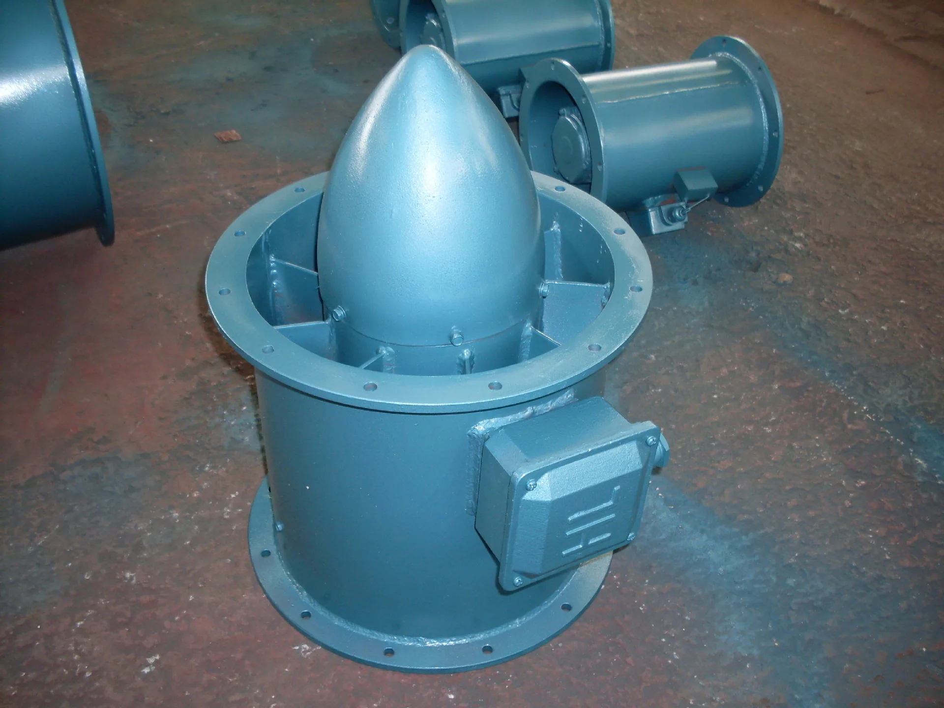 CLZ Manufacturer Customize Vertical Axial Flow Fans Improve air Circulation Marine Rocket Head Fan