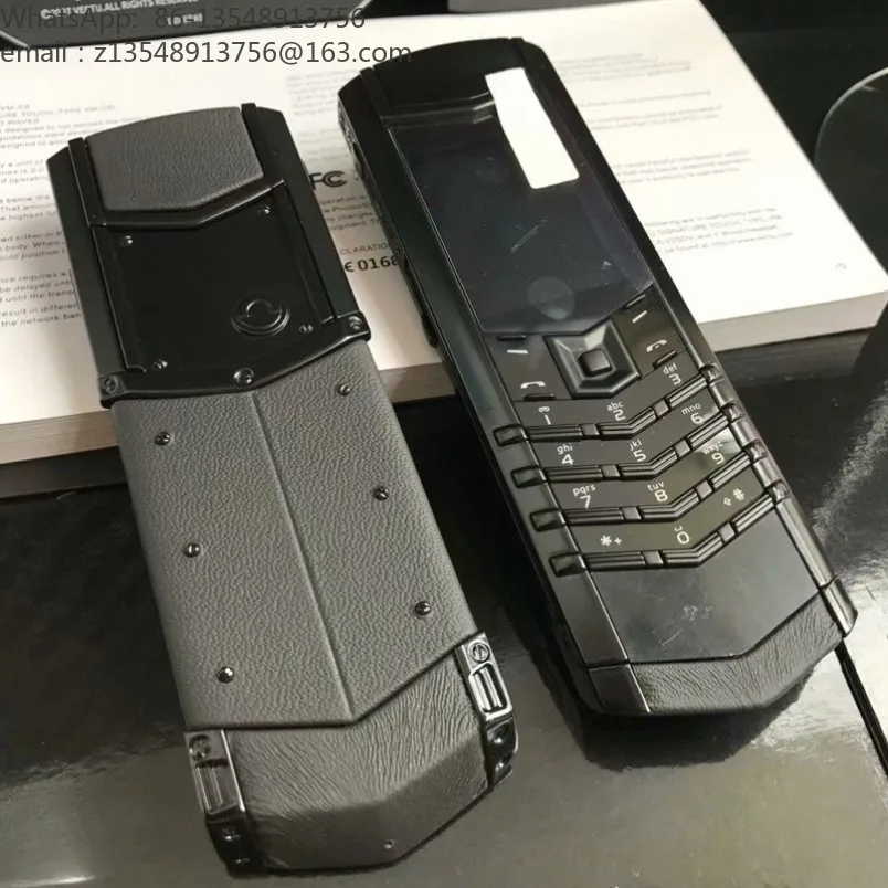 K8+ Bar‑Style Communication Hand‑held Unit Keypad Large Buttons Stylized Feature Communication Device (plain weave)