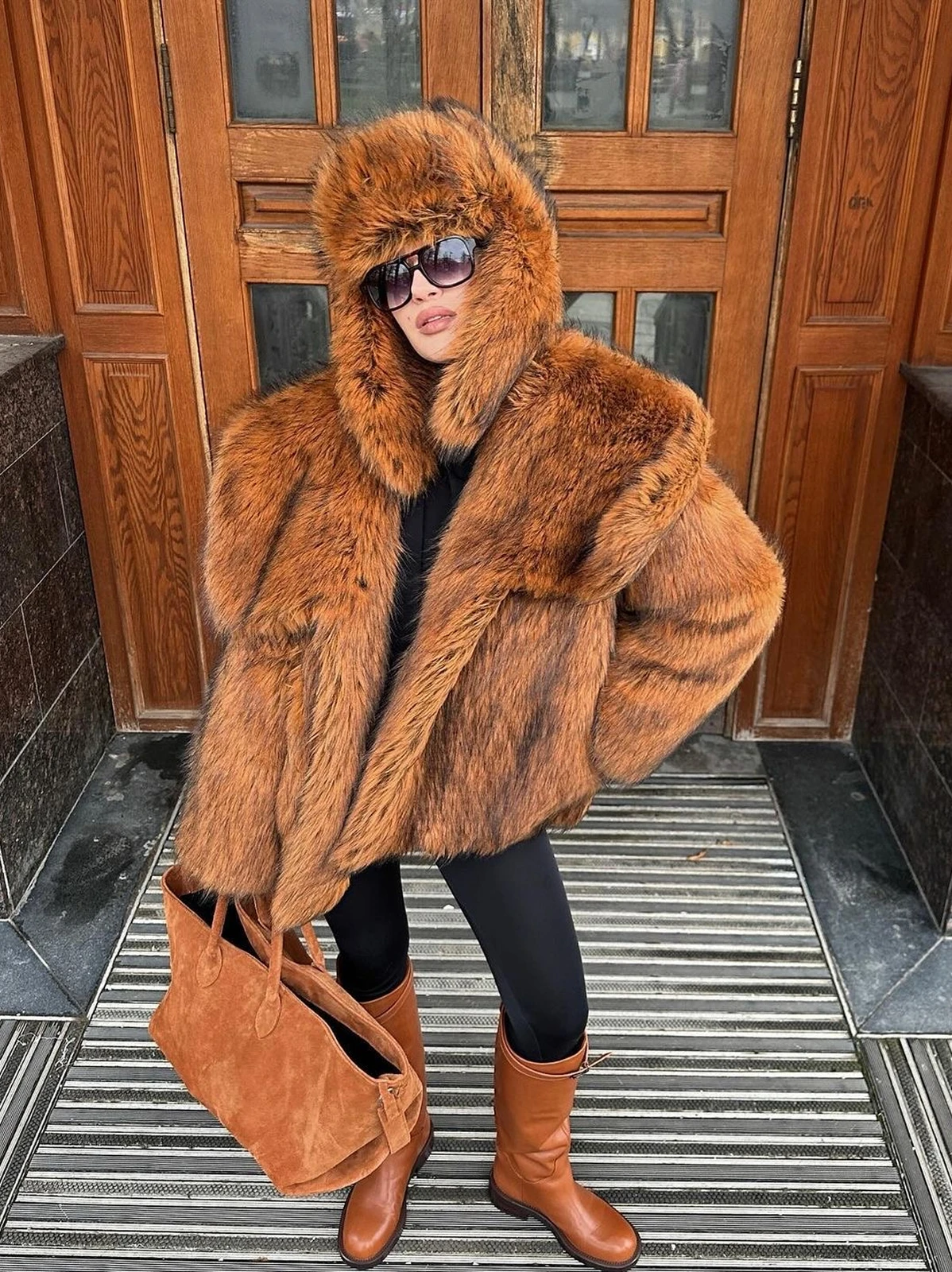 Laur 2026 Women Faux Fur Jacket Large Shawl Collar Short Coat, Winter Warm Fluffy Loose Oversized Fashion Outerwear Streetwear