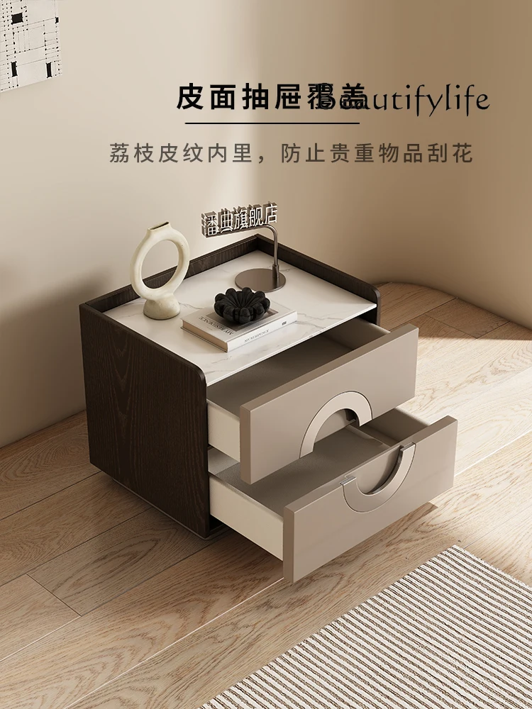

غرفة نوم كاملة أثاث Bedside Table Flat Replacement Small Coffee Table Storage Box Substitute Creative and Slightly Luxury High-G