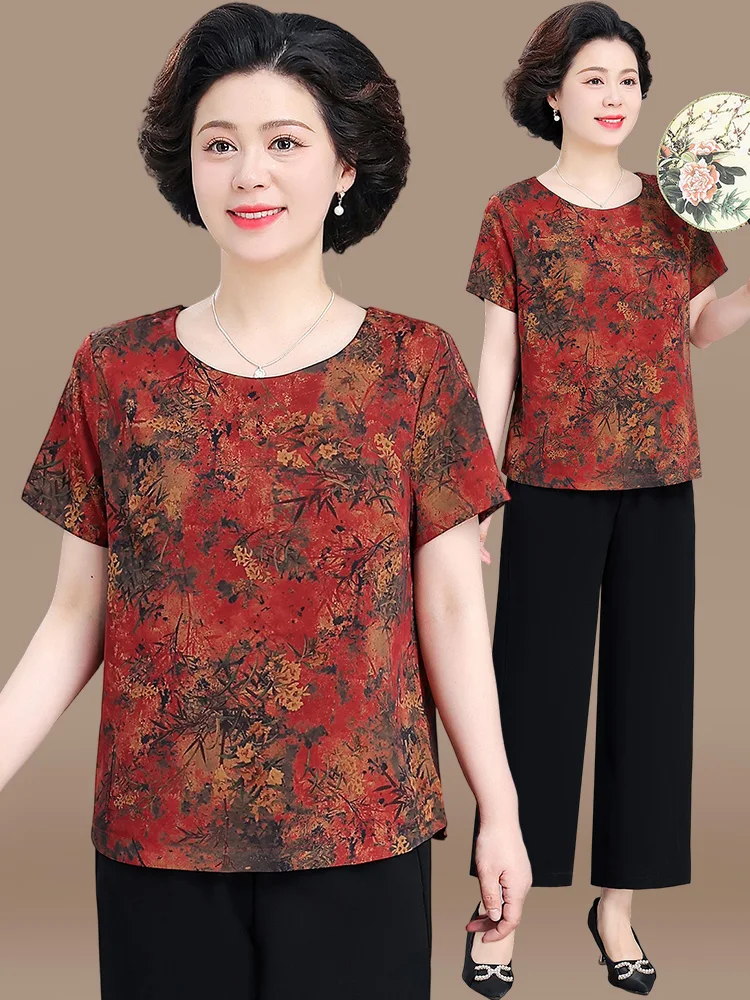 

Summer Ice Silk Floral Print T-irt Set for Women over 60 Loose Fit round Ne ort Sve Faionable Mom Clothes Ensemble