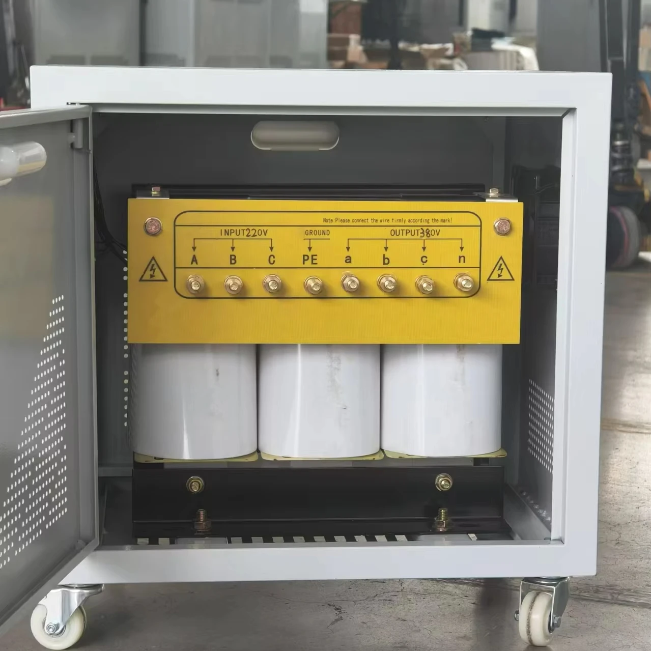 

Three Phase Automatic Variable Transformer / TSGC2J 50KVA 50kw Variac