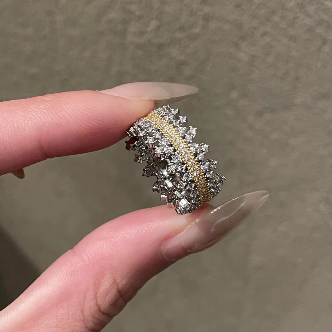 

Sparkling Vintage silver 925 inlay Full Diamond Two tone Ring Light Luxury crown rings for women Wedding fine Jewelry Gifts