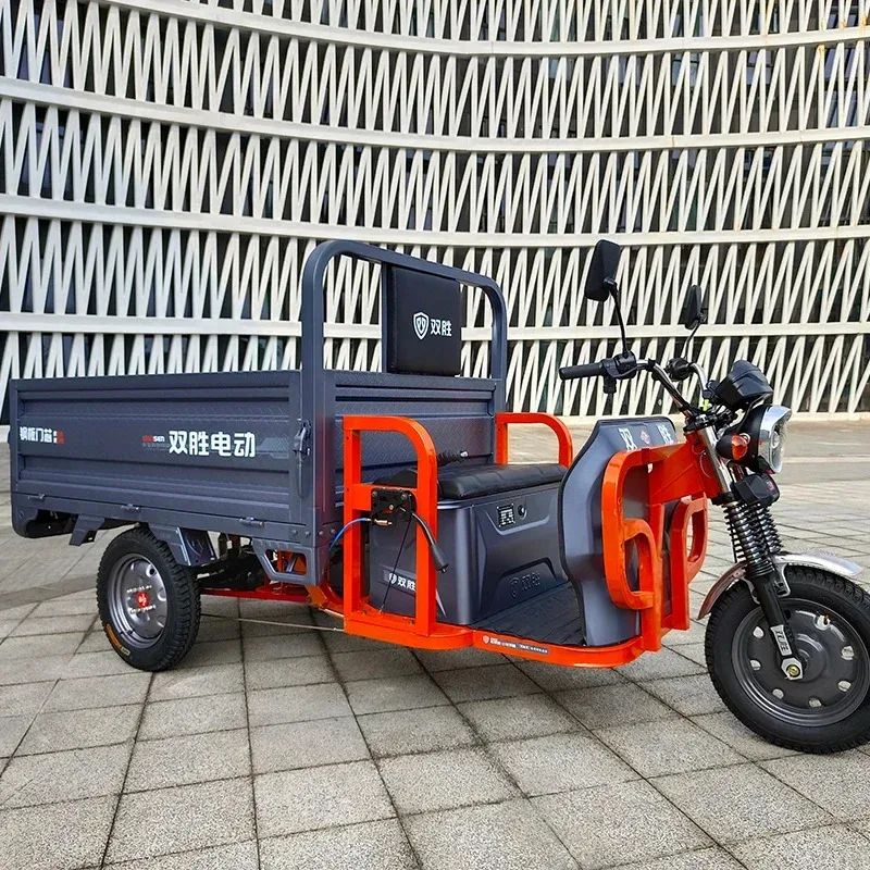 

Electric tricycle with 60V and 1000W for freight transportation For adults electric load pull goods