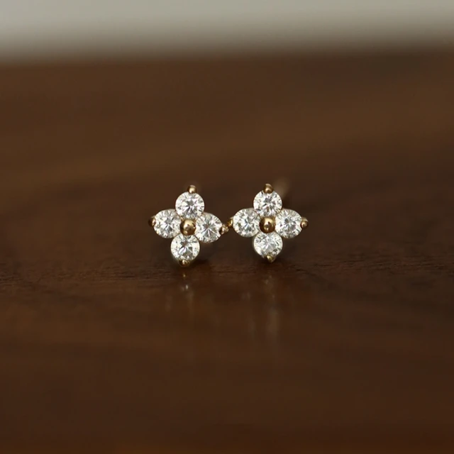 925 Sterling Silver Plated 18K Gold Inlay Zircon Flower Kolczyki sztyfty dla kobiet Wykwintne akcesoria jubilerskie na przyjęcie weselne