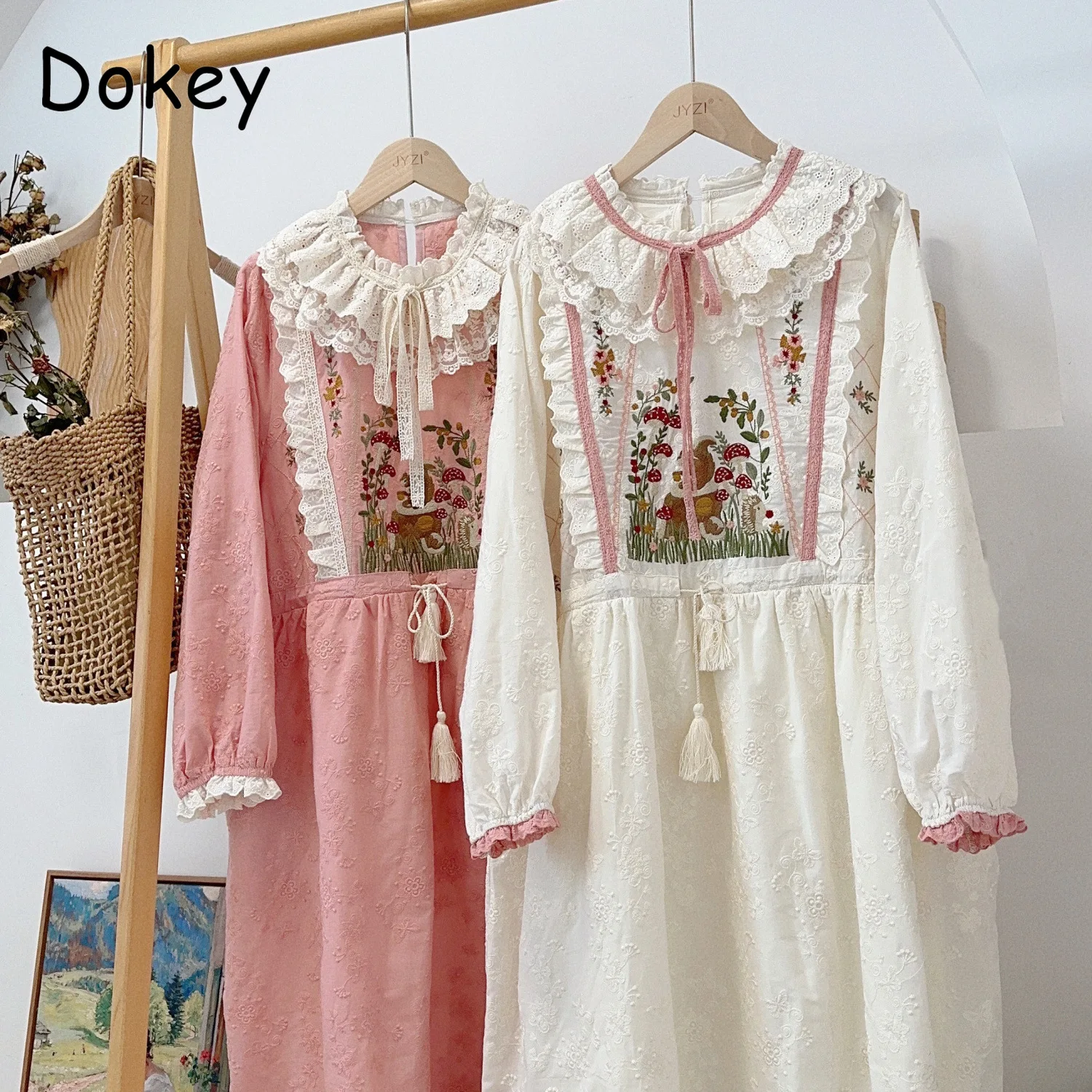 Mori Girl Lace Doll collar Patchwork Dress Women Autumn Vintage Floral Embroidery Long Sleeve Drawstring Cotton Linen Dress Robe